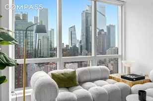 350 W 42nd St, New York City, NY 10036 - Photo 4