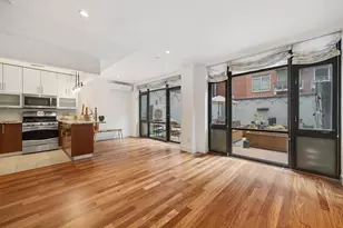 41-18 27th St, New York City, NY 11101 - Photo 4