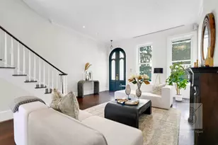 226 E 79th St, New York City, NY 10075 - Photo 2