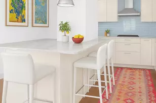 330 E 38th St, New York City, NY 10016 - Photo 2