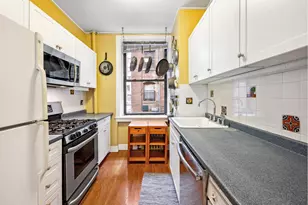 611 W 111th St, New York City, NY 10025 - Photo 2