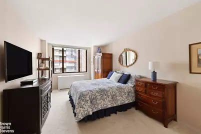 300 E 54th Street #22H, New York City, NY 10022 - Photo 4