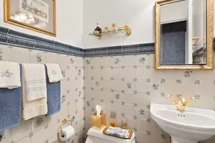 300 E 54th St, New York City, NY 10022 - Photo 8