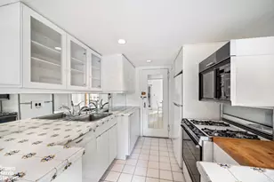 315 E 68th St, New York City, NY 10065 - Photo 6