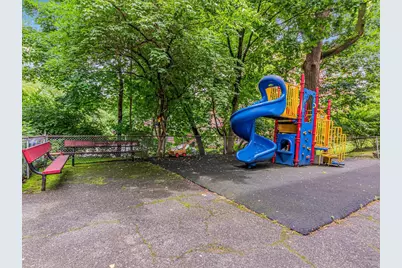 679 W 239th Street #3J, New York City, NY 10463 - Photo 10