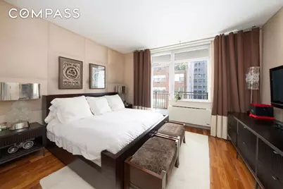 212 E 57th Street #5C, New York City, NY 10022 - Photo 4