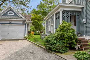 28 Shore Rd, New York City, NY 11363 - Photo 22