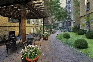 434 E 52nd St, New York City, NY 10022 - Photo 12