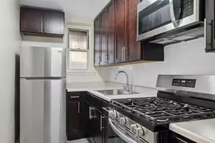 745 E 31st St, New York City, NY 11210 - Photo 4