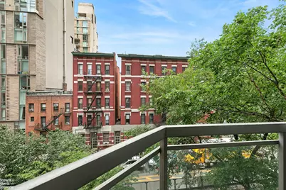 500 W 43rd Street #4G, New York City, NY 10036 - Photo 2