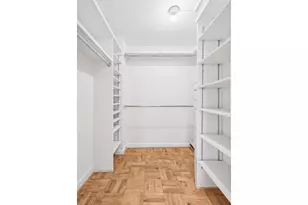 300 E 71st St, New York City, NY 10021 - Photo 10