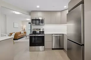 608 Ocean Ave, New York City, NY 11226 - Photo 8