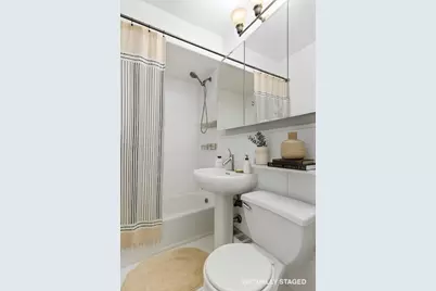 301 E 22nd Street #8R, New York City, NY 10010 - Photo 24