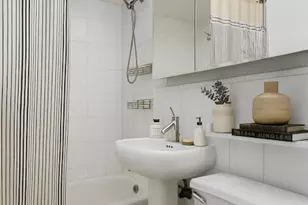 301 E 22nd St, New York City, NY 10010 - Photo 24