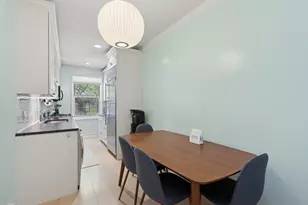 300 W 53rd St, New York City, NY 10019 - Photo 2