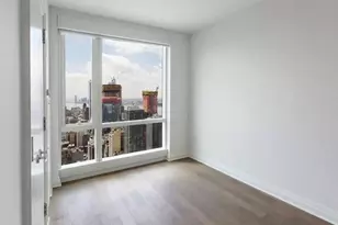 460 W 42nd St, New York City, NY 10036 - Photo 2