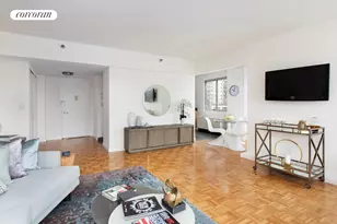 308 E 38th St, New York City, NY 10016 - Photo 2