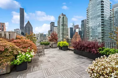 333 E 53rd Street #5B, New York City, NY 10022 - Photo 10