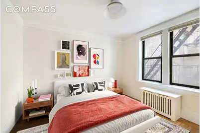 319 W 18th Street #2I, New York City, NY 10011 - Photo 6