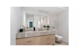 111 W 56th St, New York City, NY 10019 - Photo 10