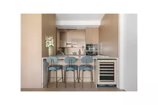 111 W 56th St, New York City, NY 10019 - Photo 6