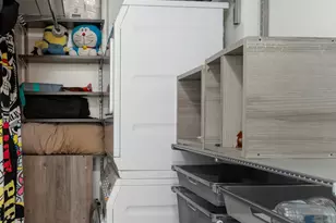 61 W 62nd St, New York City, NY 10023 - Photo 6