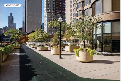 330 E 38th Street #38K, New York City, NY 10016 - Photo 10