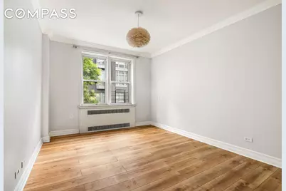 305 W 52nd Street #2J, New York City, NY 10019 - Photo 2