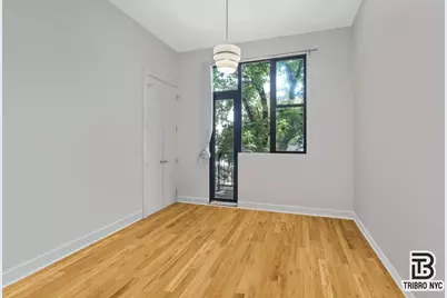 34-62 10th Street #3, New York City, NY 11106 - Photo 4