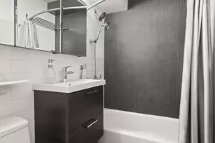 303 W 66th St, New York City, NY 10069 - Photo 8