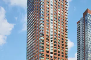 10 Little W St, New York City, NY 10004 - Photo 10