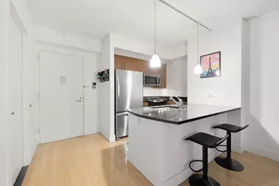 242 E 25th Street #7C, New York City, NY 10010 - Photo 4