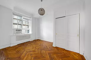 2109 Broadway, New York City, NY 10023 - Photo 4