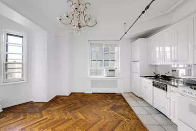 2109 Broadway #810, New York City, NY 10023 - Photo 2