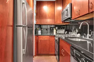 180 West End Ave, New York City, NY 10023 - Photo 2