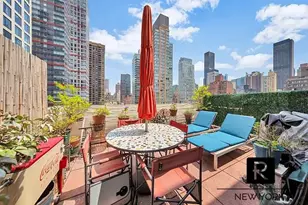 211 E 53rd St, New York City, NY 10022 - Photo 1