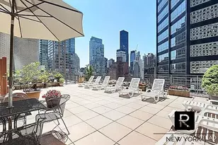 211 E 53rd St, New York City, NY 10022 - Photo 6