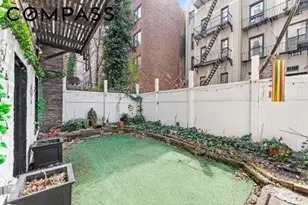 512 E 83rd St, New York City, NY 10028 - Photo 12