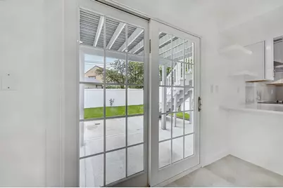 4330 Manhattan Avenue, Brooklyn, NY 11224 - Photo 10