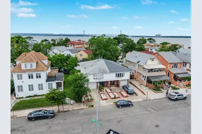 4330 Manhattan Avenue, New York City, NY 11224 - Photo 1