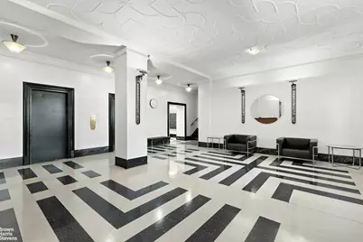 242 E 19th Street #7E, New York City, NY 10003 - Photo 12