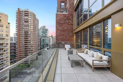 250 E 25th Street #11-A, New York City, NY 10010 - Photo 2