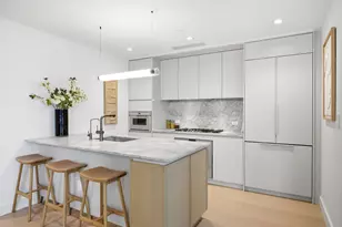 250 E 25th St, New York City, NY 10010 - Photo 4