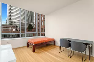 2 River Ter., New York City, NY 10282 - Photo 10