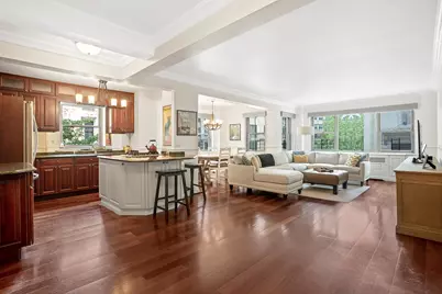 136 E 76th Street #3D, New York City, NY 10021 - Photo 2