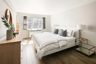 69 W 9th St, New York City, NY 10011 - Photo 4