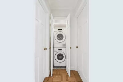 136 E 56th Street #4J, New York City, NY 10022 - Photo 8