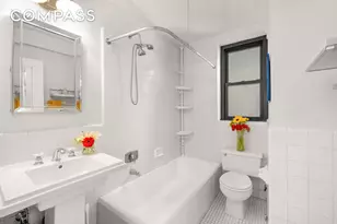 235 E 22nd St, New York City, NY 10010 - Photo 4