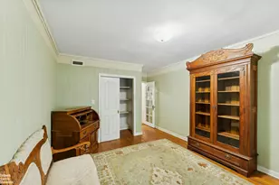 195-22 McLaughlin Ave, New York City, NY 11423 - Photo 18