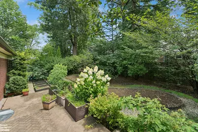 195-22 McLaughlin Avenue, New York City, NY 11423 - Photo 4